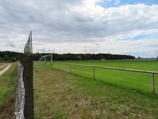 Sportanlage am Busch Platz 2 - Südliches Anhalt-Quellendorf
