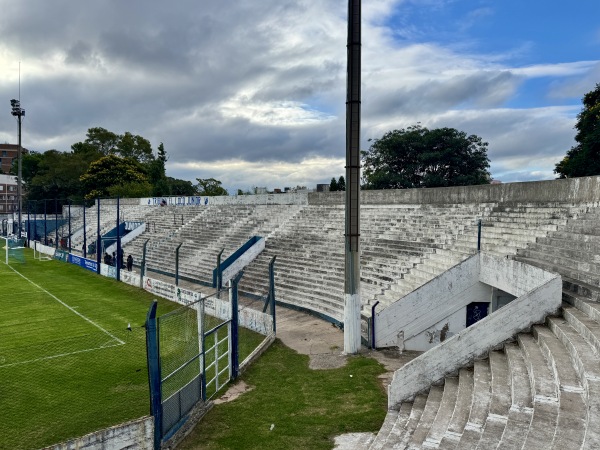 Estadio Carlos Lacasia - Cordoba