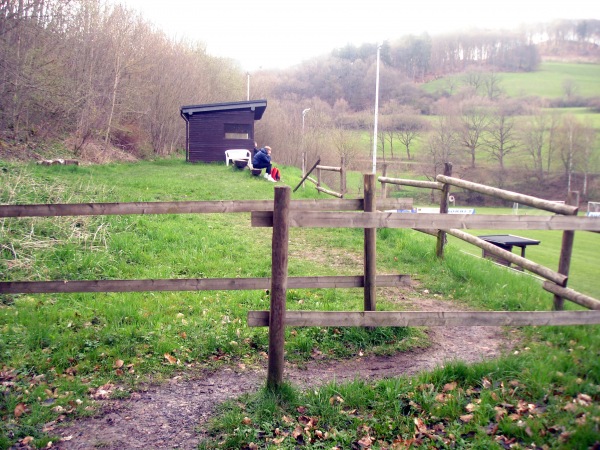 Sportplatz Im Tal - Hallenberg-Hesborn