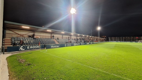 Instalaciones Deportivas de Tajonar - Tajonar, NA