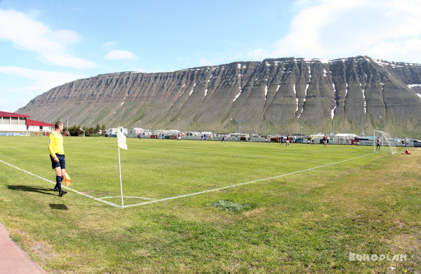 Kerecisvöllurinn - Ísafjörður