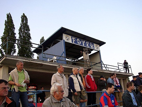 Hidegkuti Nándor Stadion (alt) - Budapest