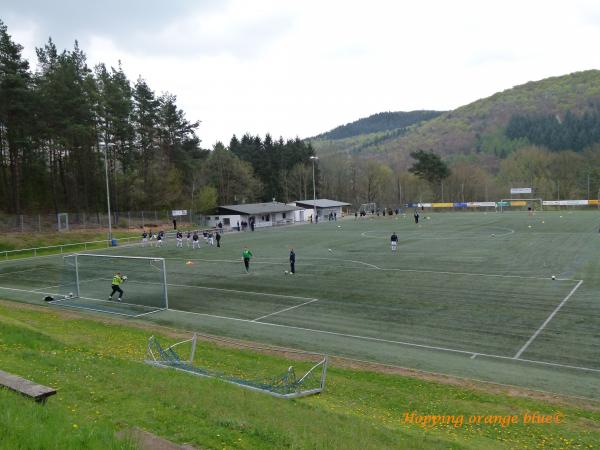 Sportplatz Bicken - Mittenaar-Bicken