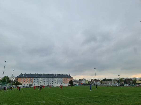 Sportplatz Siebenhirten - Wien