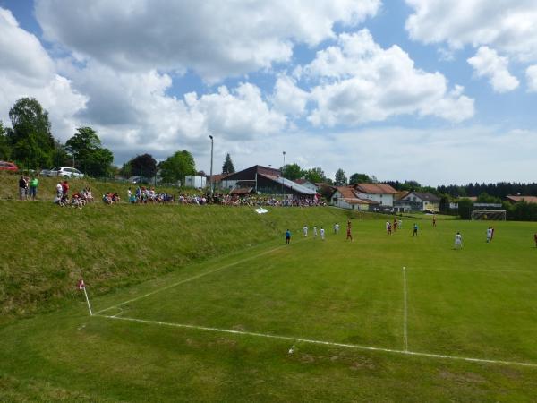 Stadion Goldener Steig - St. Oswald