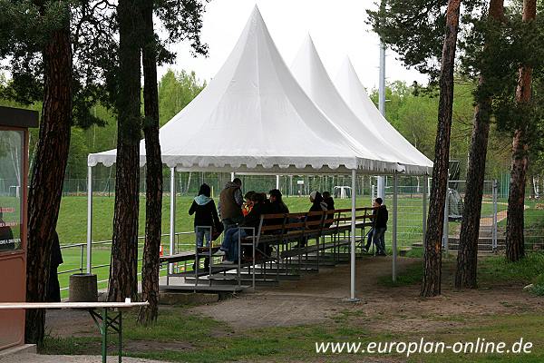 Stadion im Sportforum Jägerpark (alt) - Dresden-Äußere Neustadt