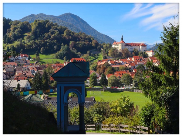 Nogometno igrišče Puštal - Škofja Loka