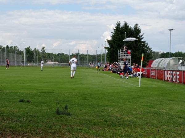Sportpark Valznerweiher Platz 4 - Nürnberg-Zerzabelshof