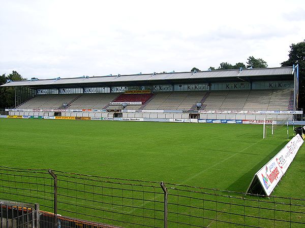 alter Zustand - Neue Tribüne