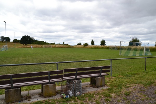 Sportanlage am Mensfelder Kopf Platz 2 - Hünfelden-Mensfelden