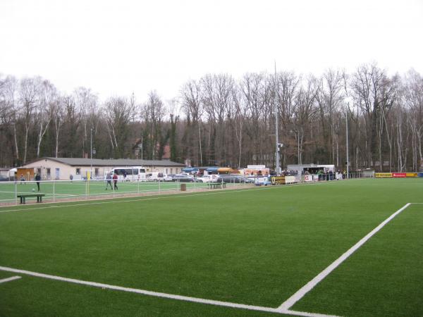 Waldstadion am Heidebahnhof - Halle/Saale-Dölau