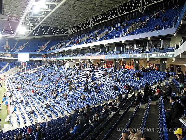 Stage Front Stadium - Barcelona, CT