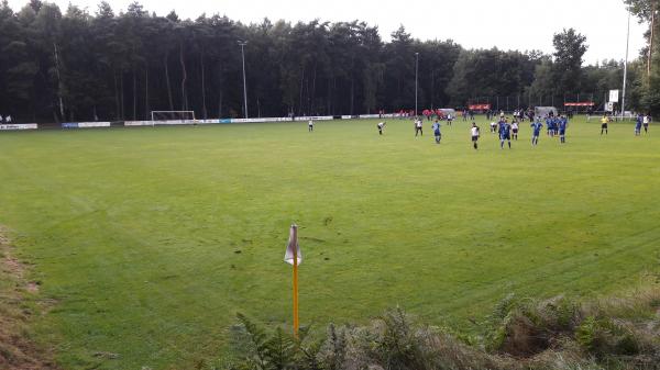 Sportanlage Brune Naht - Platz quer - Buxtehude