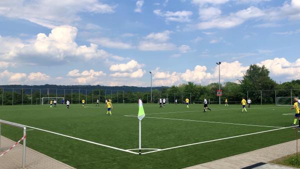 Sportplatz Pirnaer Landstraße - Dresden-Leuben