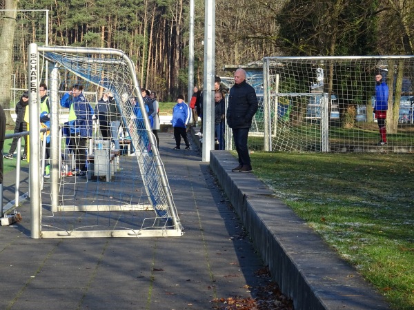 Sportanlage Niederheide Platz 3 - Hohen Neuendorf-Niederheide