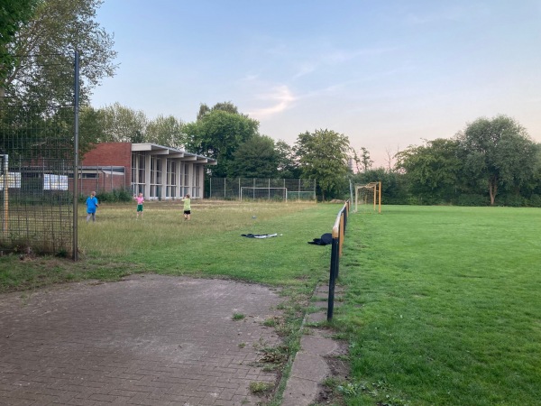 Sportplatz Moorburger Elbdeich - Hamburg-Moorburg