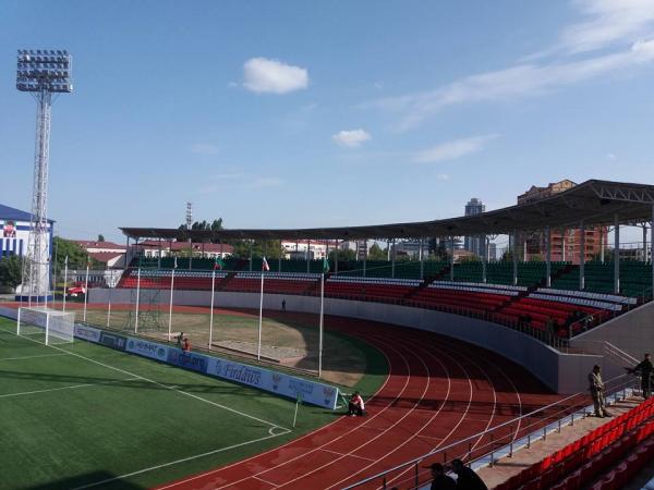 Stadion im. Sultana Bilimkhanova - Groznyi