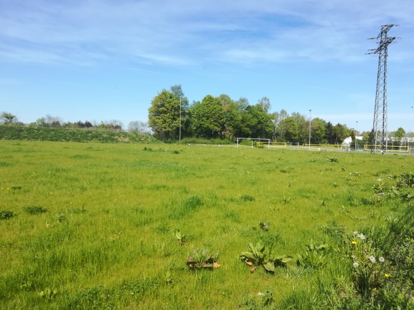 Sportzentrum Höhenkirchen Platz 2 (alt) - Höhenkirchen-Siegertsbrunn