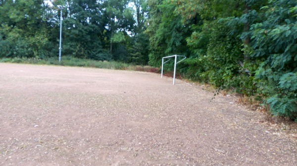 Sportplatz Tannenbergstraße 2 - Leverkusen