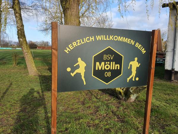 Sportplatz an der Schule - Mölln/Mecklenburg