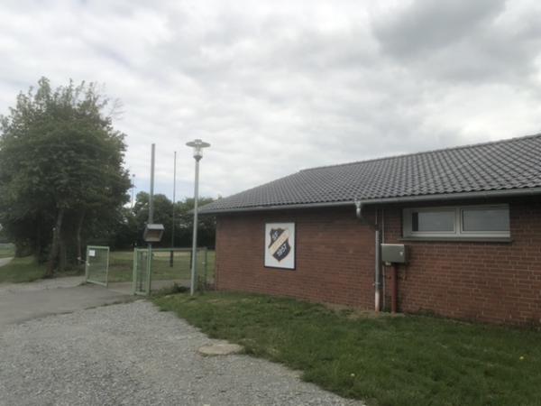 Sportplatz Effeln - Anröchte-Effeln