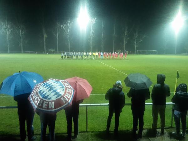 Waldstadion Nebenplatz - Osternienburger Land-Reppichau