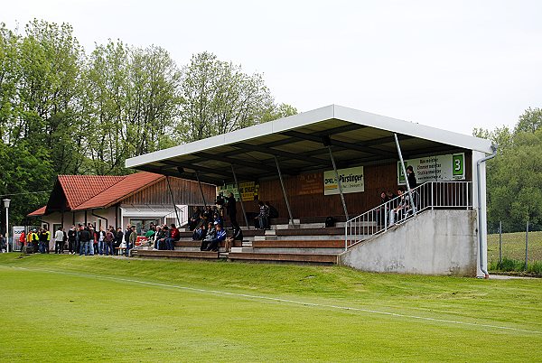 bäck-Stadion - Neuhofen im Innkreis