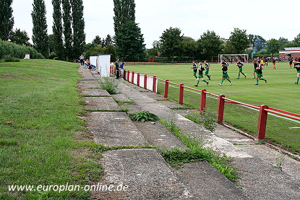 Sportanlage Hebbelstraße - Hannover-Sahlkamp