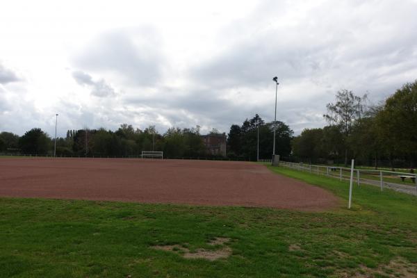 Bezirkssportanlage Randstraße Platz 2 - Krefeld