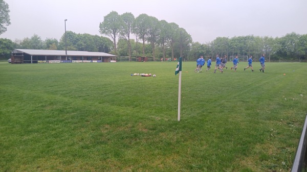 Sportplatz Achterfeld - Nübbel