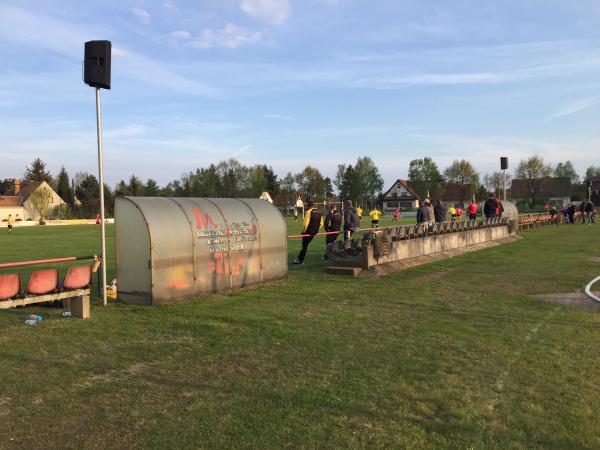 Sportplatz Jahnring - Schleife