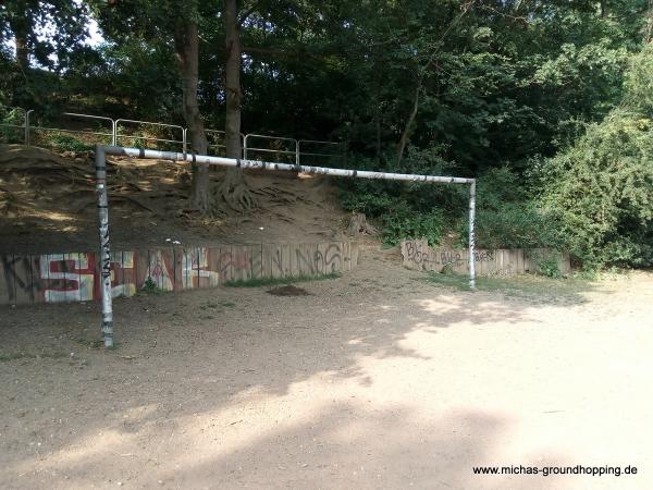 Sportplatz Blücherpark - Köln-Bilderstöckchen