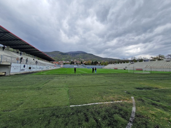 Stadiumi Përparim Thaçi - Prizren