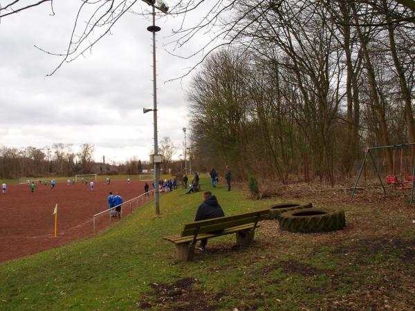 Bezirkssportanlage Ahrstraße I / Vogelwiese - Duisburg-Laar