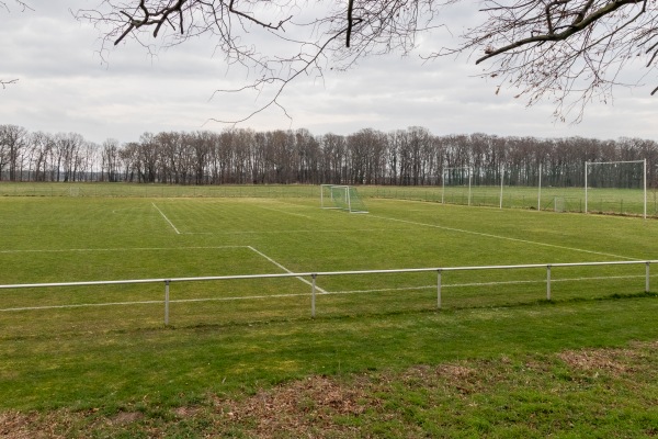 Sportanlage Großenhainer Straße Platz 2 - Ebersbach-Kalkreuth