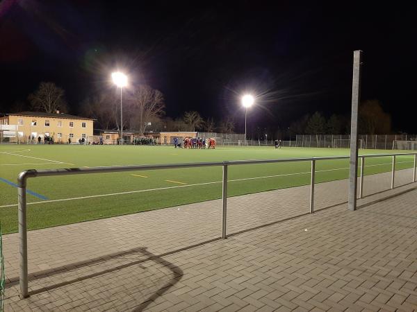 Sportanlage am Jenzig Platz 2 - Jena-Wenigenjena