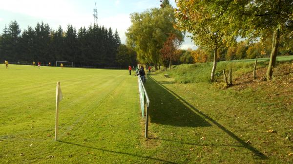 Sportplatz am Nonnenbach - Döhlau 
