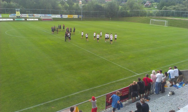 well welt Stadion - Kumberg