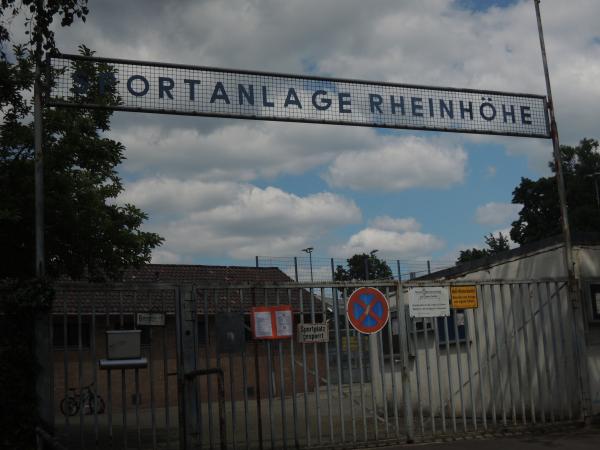 Sportanlage Rheinhöhe - Schwarz-Weiß-Platz - Wiesbaden