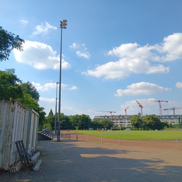 Bezirkssportanlage Windscheidstraße - Düsseldorf-Düsseltal