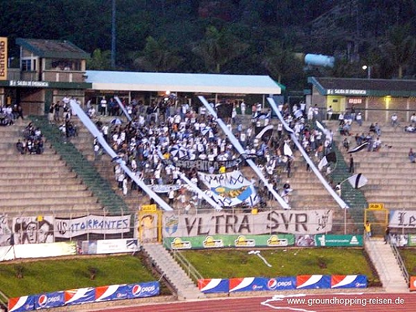 Estadio Cementos Progreso - Ciudad de Guatemala