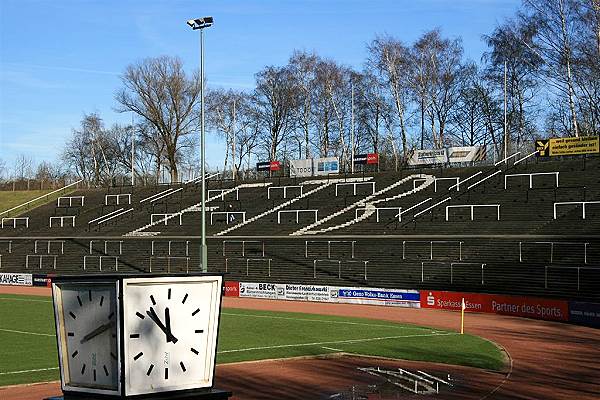 Stadion Uhlenkrug - Essen/Ruhr-Stadtwald