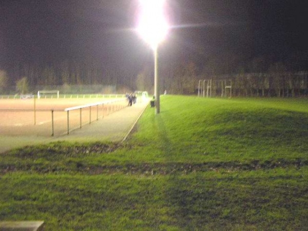 Jahnstadion Nebenplatz - Kamen