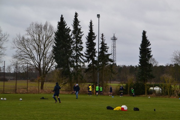 Sportanlage Unter den Eichen B-Platz - Parsau
