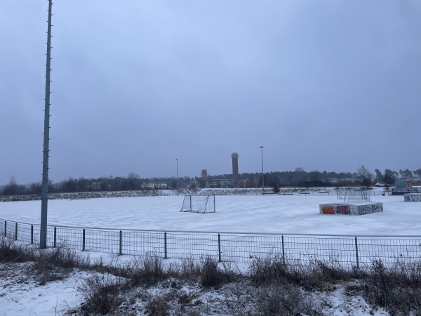 Sportplatz Hans-Carossa-Gymnasium - Berlin-Gatow