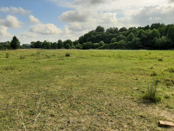 Sportplatz Neuendorfer Weg - Neuburg/Mecklenburg
