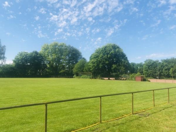 Sportanlage Hebbelstraße - Detmold-Pivitsheide Vogtei Heiden