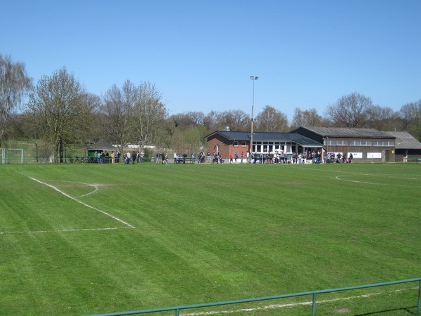 Robert-Selmer-Sportanlage - Kühren-Kleinkühren