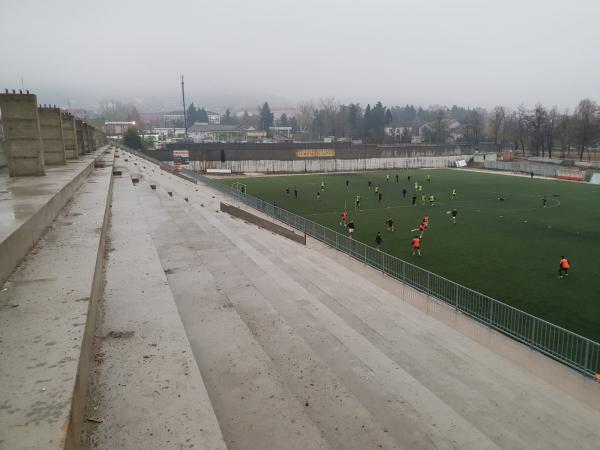 Stadiumi Përparim Thaçi - Prizren