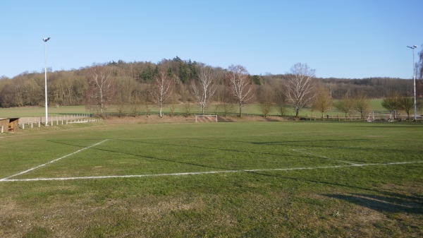 Sportplatz am Weinberg - Wabern-Falkenberg